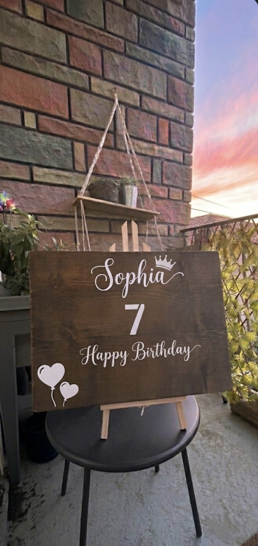 Panneau en bois artisanal pour anniversaire décoration événementielle